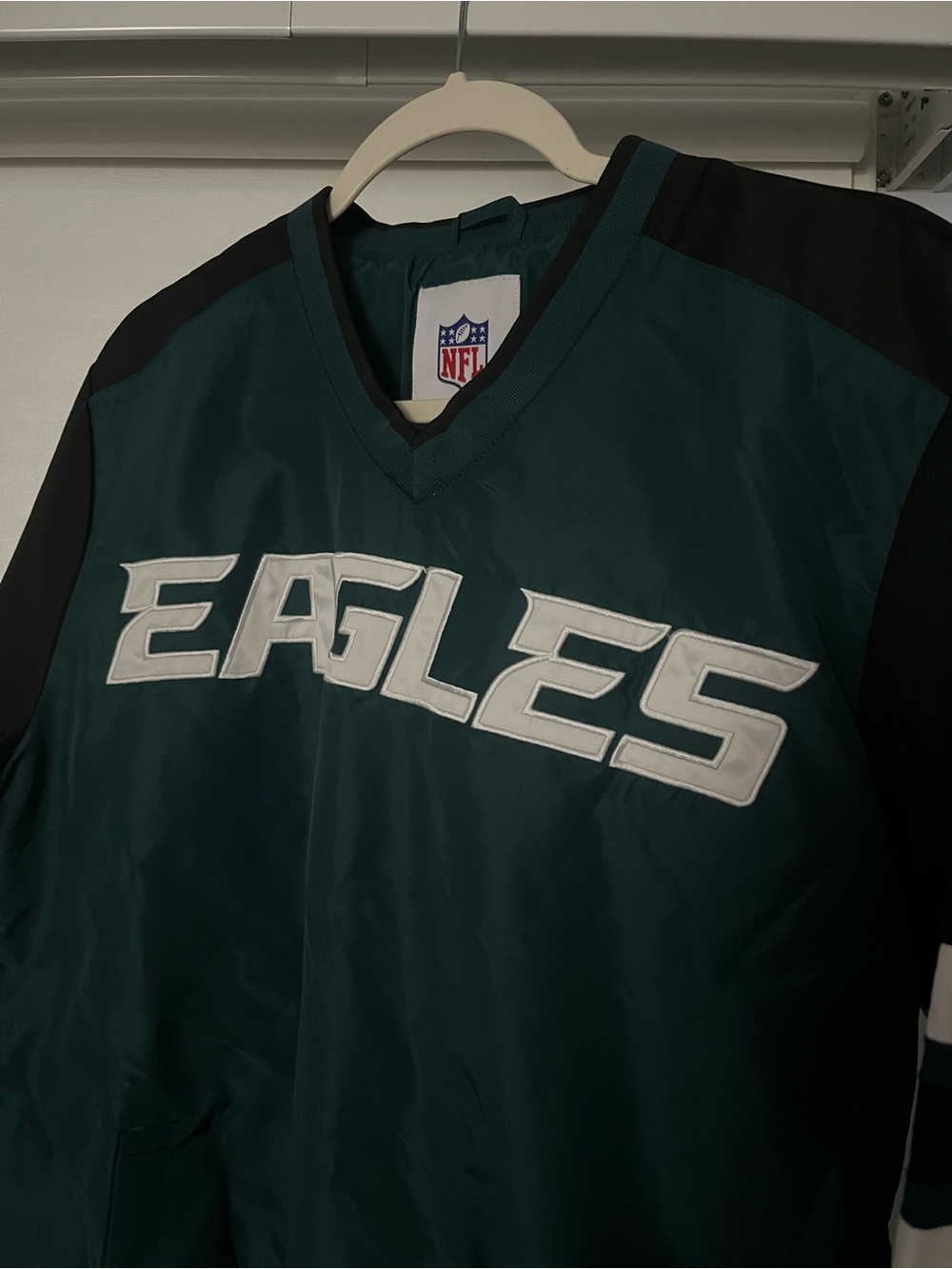 NWT NFL Philadelphia Eagles Pullover